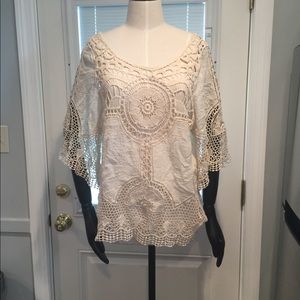 Crochet lace 3/4 sleeve tunic top